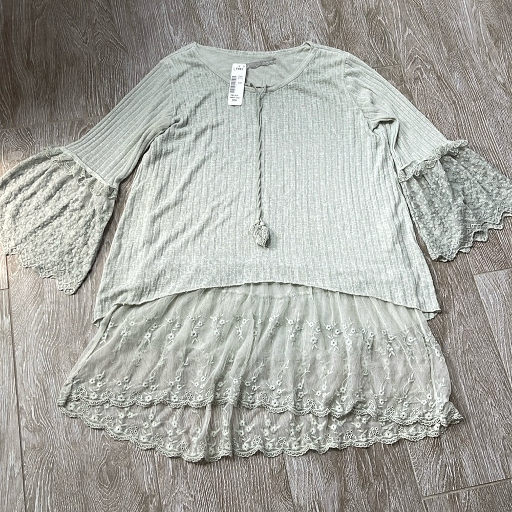 NWT  TUNIC MADE IT ITALY 100% VISCOSE MINT COLOR ONE SIZE